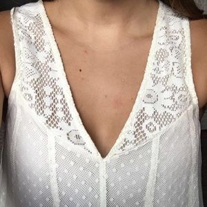 LIKE NEW Anthropologie Blouse